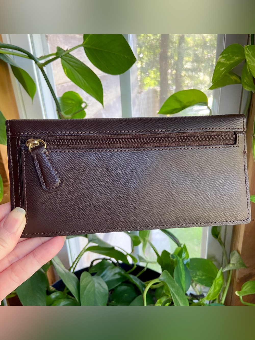 Coach New York Slim Envelope Wallet in Brown Crossgrain Leather. Corporate Chic - Picture 3 of 10
